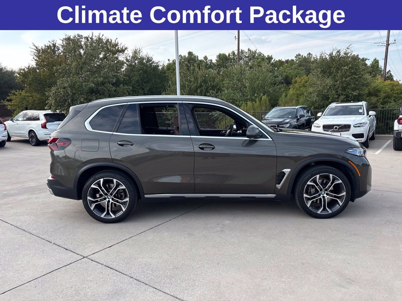 Used 2025 BMW X5 xDrive40i w/ Executive Package AWD/4WD image 4