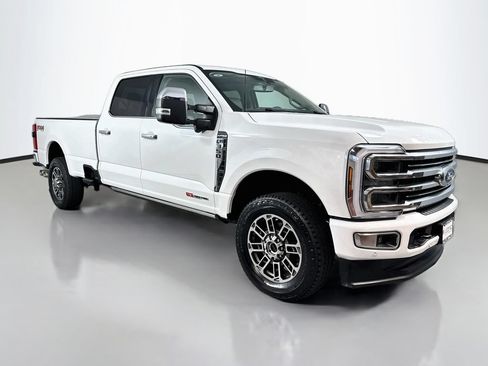 Used 2025 Ford F350 Platinum w/ Platinum Plus Package AWD/4WD image 4