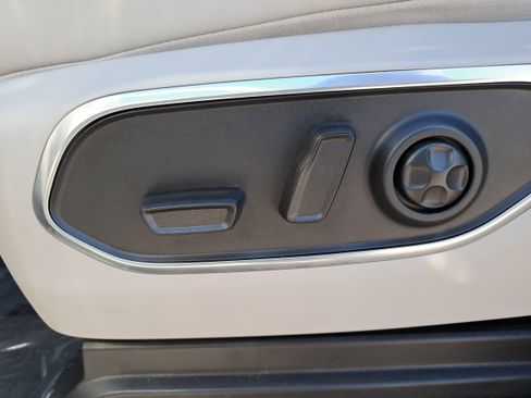 Used 2022 Jeep Wagoneer Series II image 28