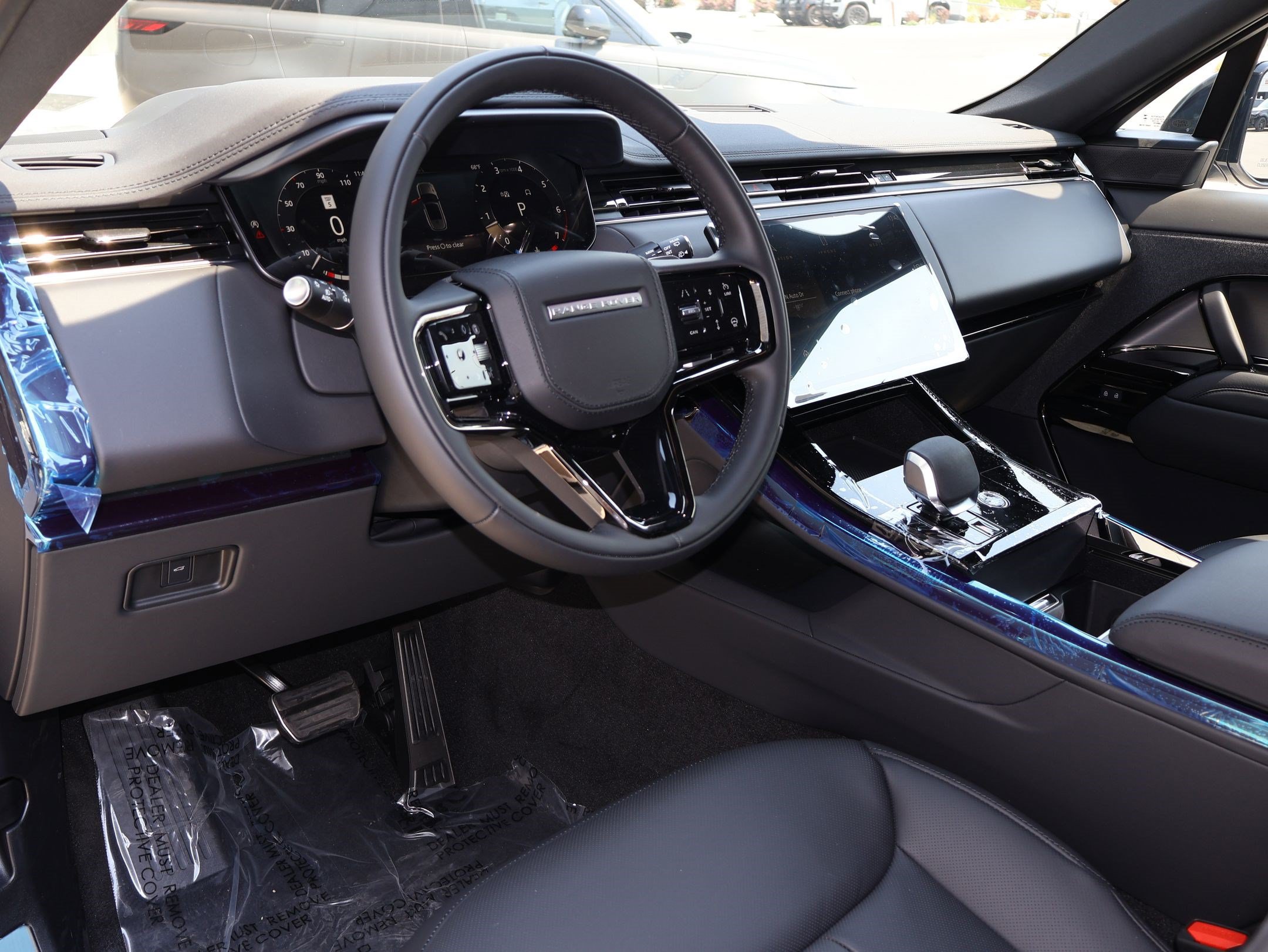 New 2026 Land Rover Range Rover Sport Dynamic SE AWD/4WD image 13