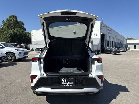 New 2026 Buick Envista Sport Touring w/ Convenience II Package image 22