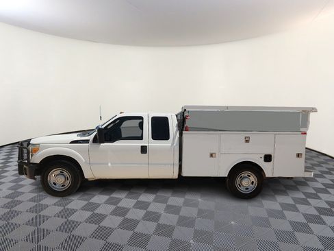 Used 2012 Ford F350 XL RWD image 2