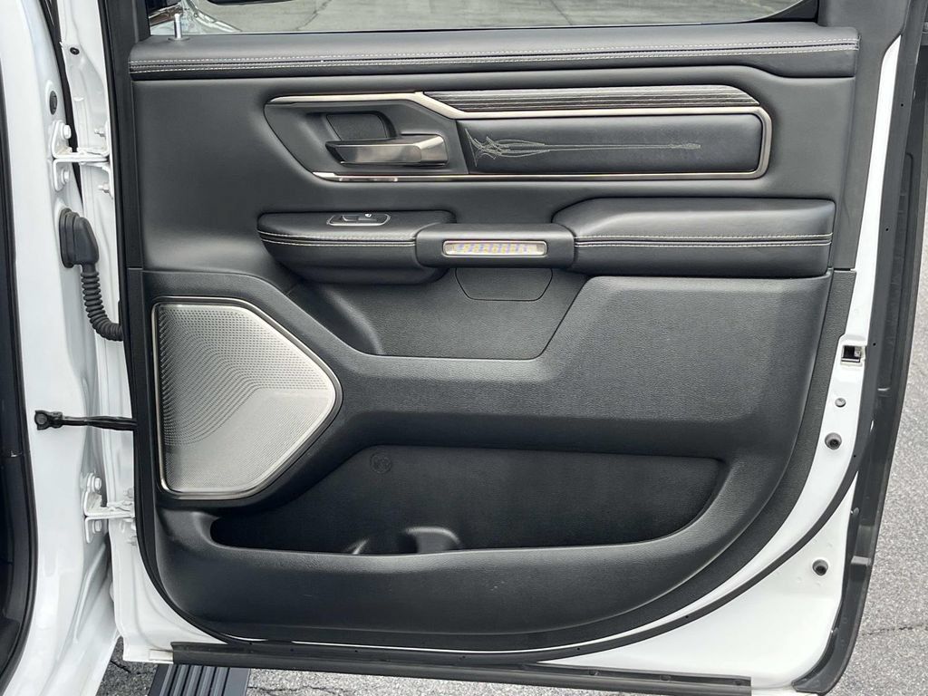 Used 2020 RAM 1500 Limited AWD/4WD image 19