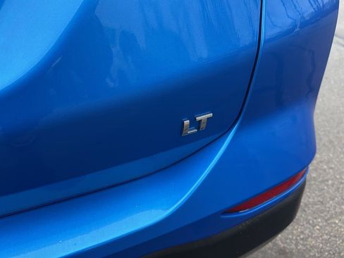 Used 2024 Chevrolet Equinox LT w/ LPO, Floor Liner Package image 6