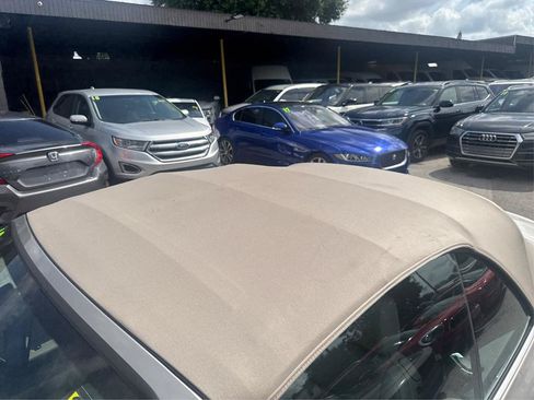 Used 2010 BMW 128i Convertible RWD image 11