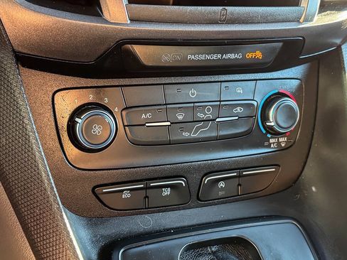 Used 2019 Ford Transit Connect XL FWD image 26