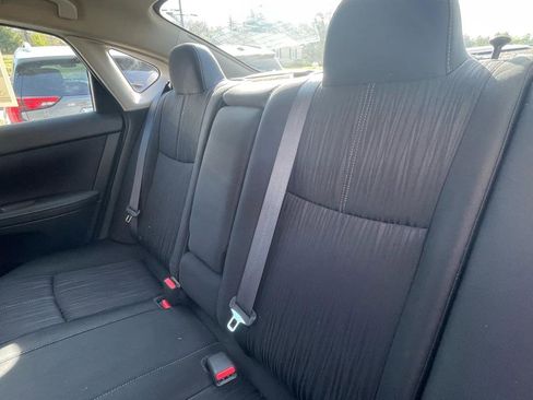 Used 2018 Nissan Sentra SV w/ Premium Package (P01) image 20