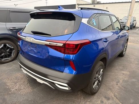 Used 2022 Kia Seltos S AWD/4WD image 4