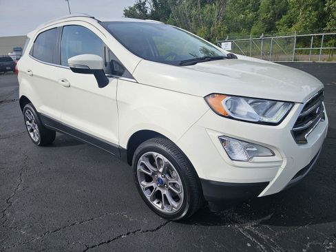 Used 2022 Ford EcoSport Titanium image 9