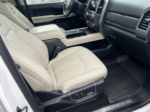 Used 2020 Ford Expedition Platinum image 20