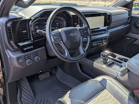 Used 2024 Chevrolet Silverado 1500 ZR2 w/ ZR2 Bison Edition AWD/4WD image 18