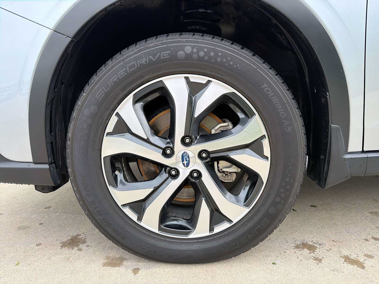 Certified 2021 Subaru Outback Limited AWD/4WD image 10