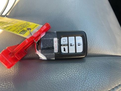 Used 2017 Honda Pilot EX-L image 42