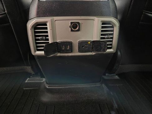 Used 2017 Ford F250 Lariat w/ Lariat Value Package image 82