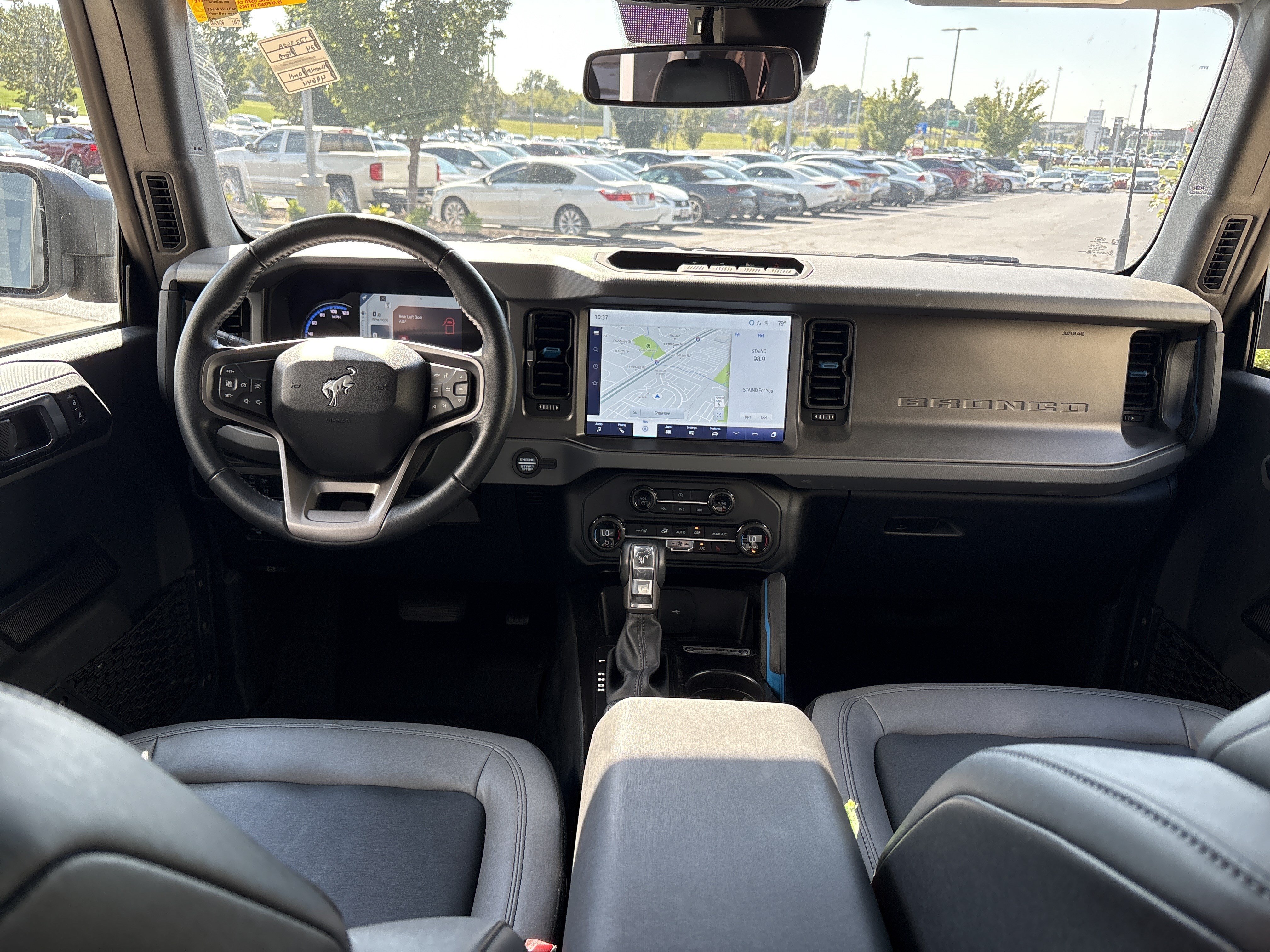Used 2024 Ford Bronco Black Diamond AWD/4WD image 28