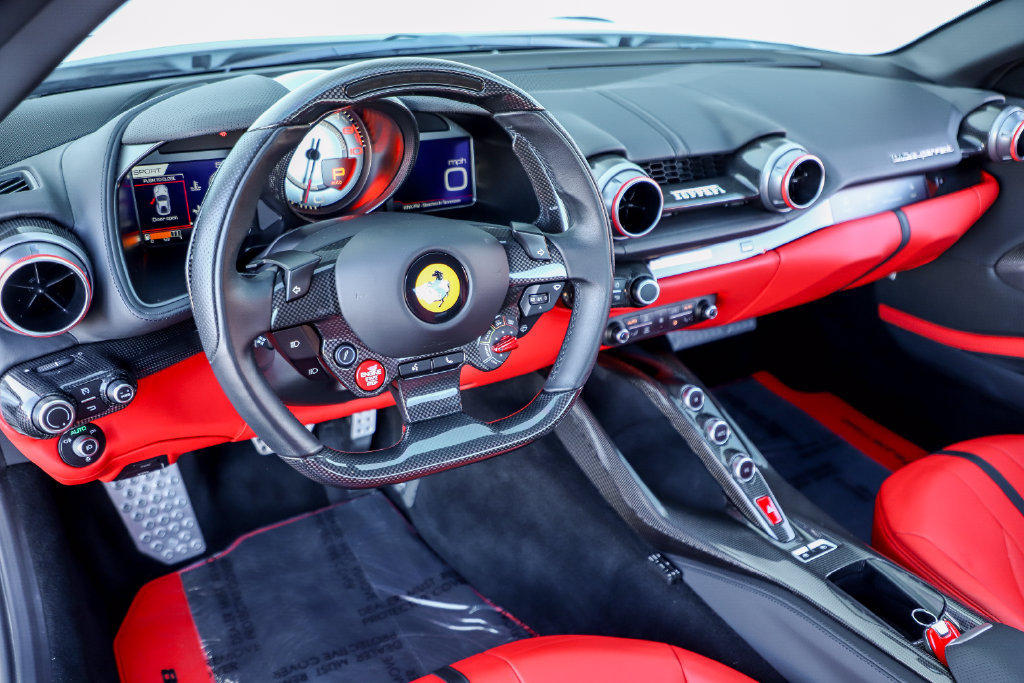 Certified 2018 Ferrari 812 Superfast RWD image 10