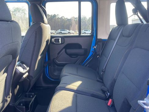 New 2026 Jeep Wrangler Unlimited Sport image 25