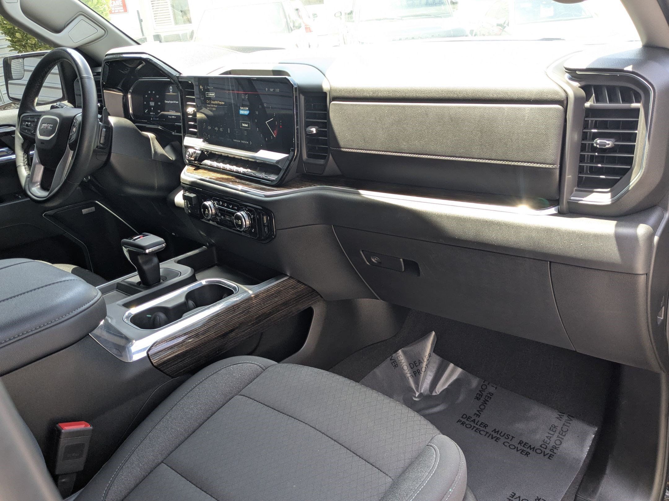 Used 2024 GMC Sierra 1500 Elevation w/ Preferred Package AWD/4WD image 36