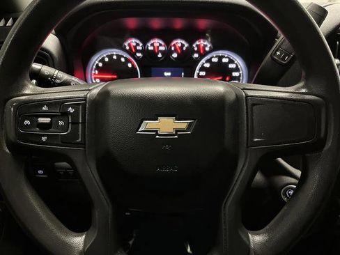 Used 2024 Chevrolet Silverado 2500 Custom w/ Custom Value Package image 14