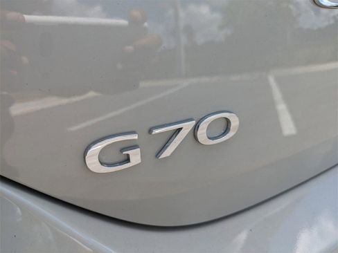 New 2025 Genesis G70 2.5T image 12