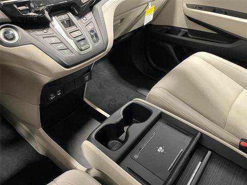 New 2026 Honda Odyssey EX-L image 18