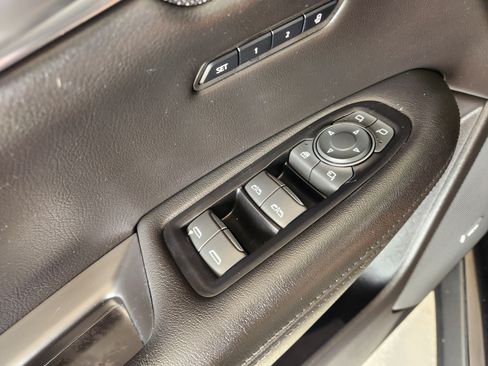 Used 2019 Cadillac XT5 Luxury FWD image 25