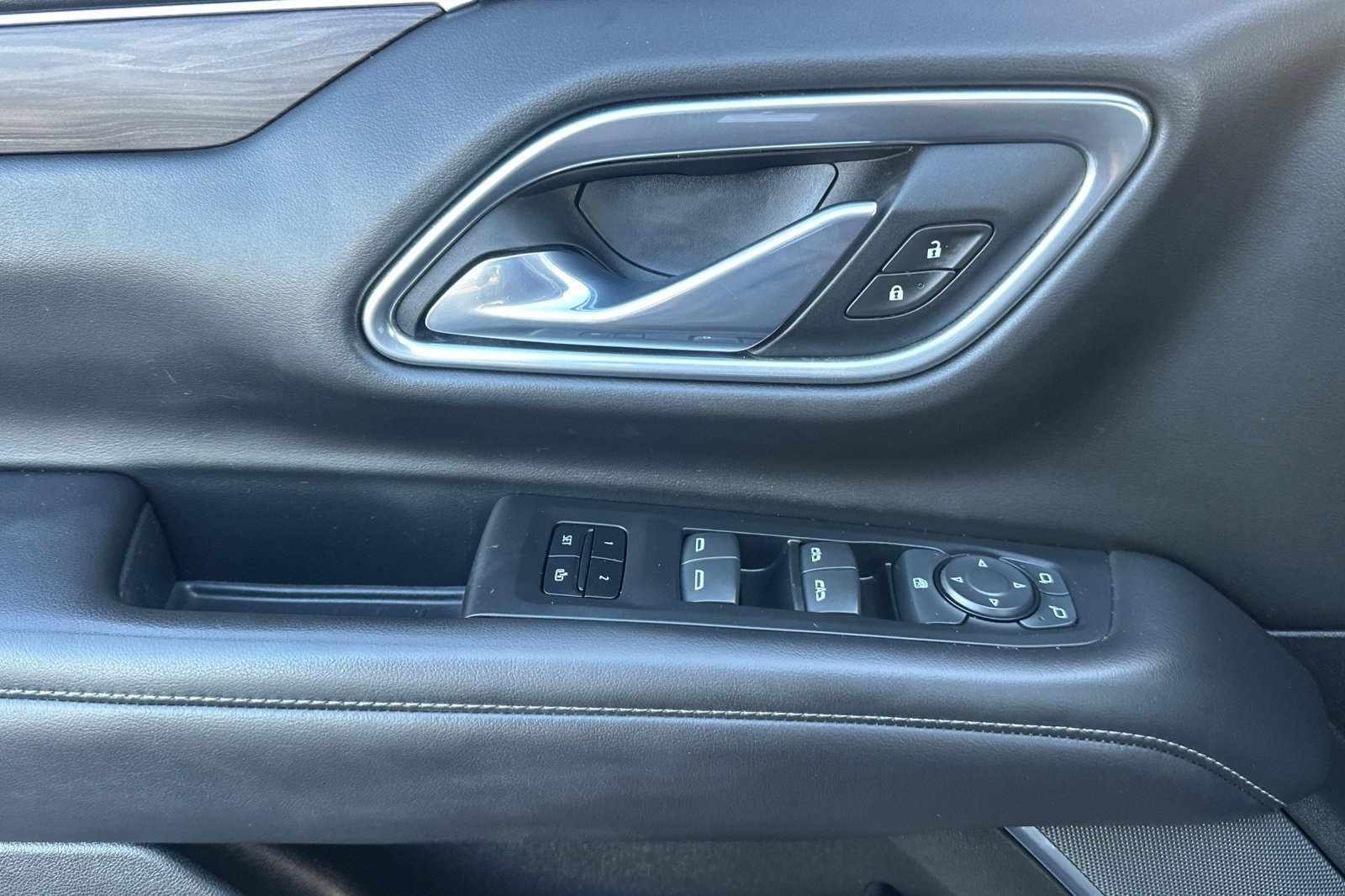 Used 2021 Chevrolet Tahoe LT RWD image 11