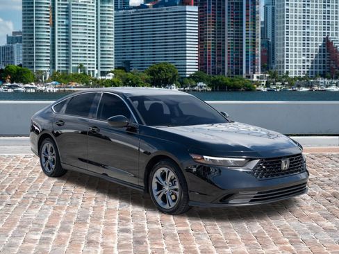 Used 2024 Honda Accord EX image 3