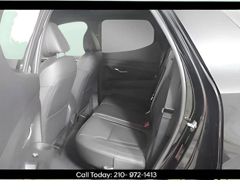 Used 2024 Hyundai Santa Cruz Night AWD/4WD image 12