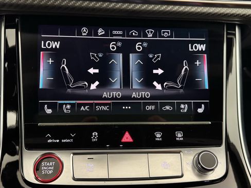 Used 2022 Audi RS Q8 AWD/4WD image 29