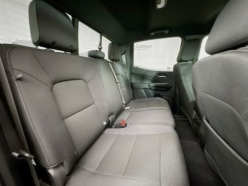 Used 2024 Chevrolet Colorado LT w/ LT Convenience Package image 29