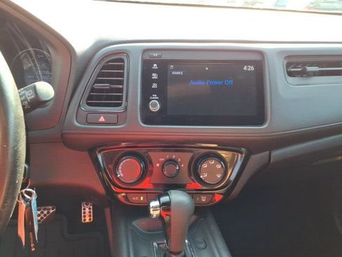 Used 2019 Honda HR-V Sport image 9