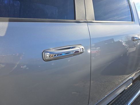 Used 2019 RAM 2500 Big Horn image 12