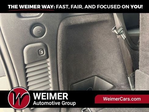 Used 2019 Dodge Durango R/T w/ Technology Group AWD/4WD image 11
