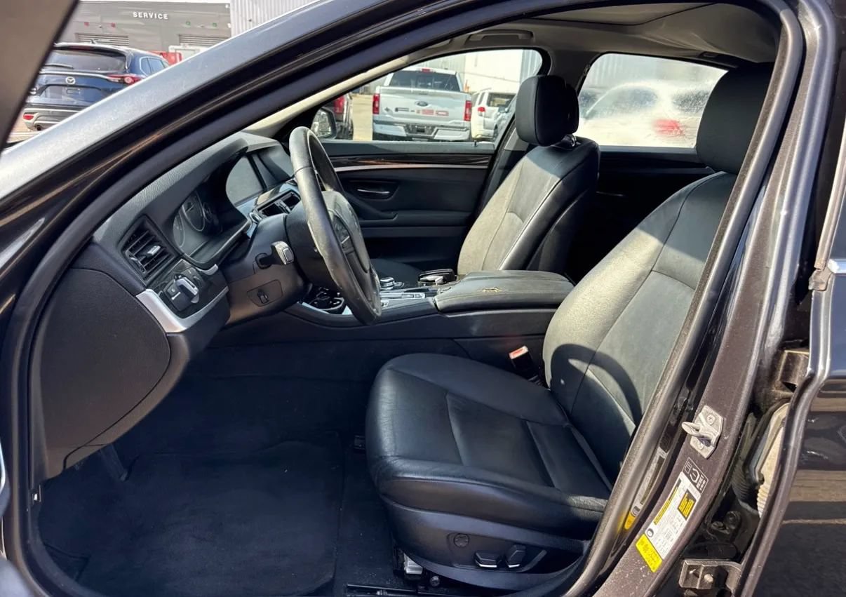 Used 2013 BMW 528i Sedan RWD image 15