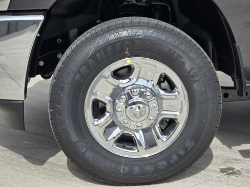 New 2026 RAM 2500 Tradesman AWD/4WD image 9