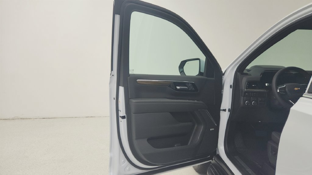 New 2026 Chevrolet Tahoe High Country w/ Sun And Tow Package RWD image 35
