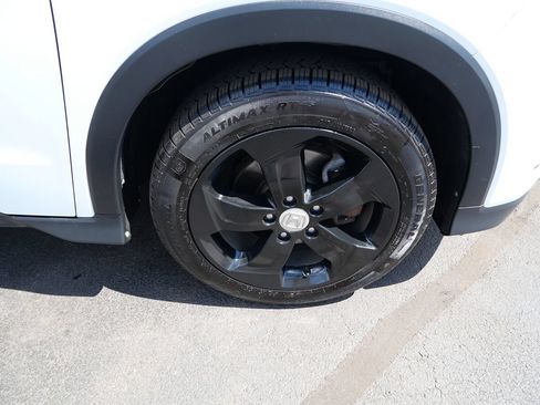Used 2018 Honda HR-V LX image 34