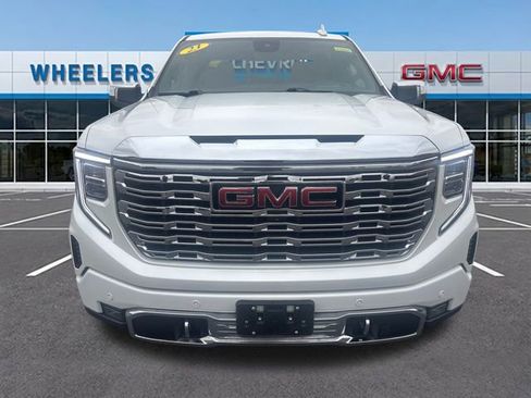 Used 2023 GMC Sierra 1500 Denali w/ Denali Reserve Package image 10