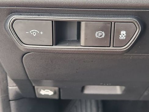 Used 2025 Kia K4 GT-Line FWD image 21