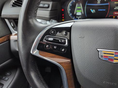 Used 2020 Cadillac Escalade Luxury AWD/4WD image 31