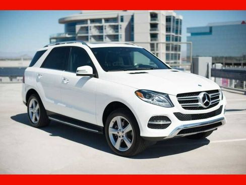 Used 2016 Mercedes-Benz GLE 350 image 2