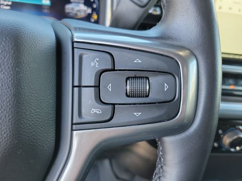 Used 2022 Chevrolet Silverado 1500 LT image 17