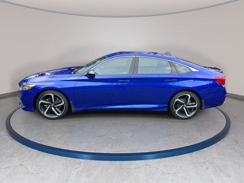 Certified 2022 Honda Accord Sport image 8