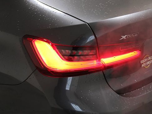 Used 2019 BMW 330i xDrive 330i xDrive image 56