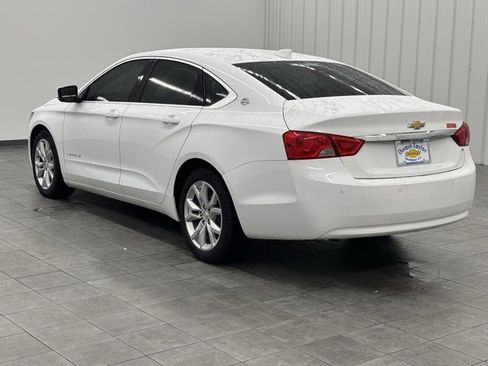 Used 2016 Chevrolet Impala LT w/ Convenience Package image 4