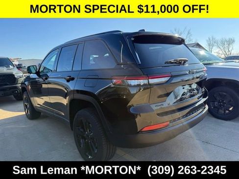 New 2025 Jeep Grand Cherokee Limited w/ Black Appearance Package image 14