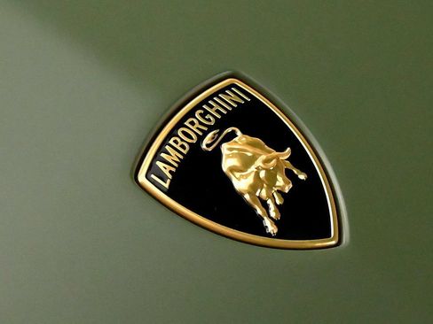 Used 2025 Lamborghini Revuelto AWD/4WD image 29