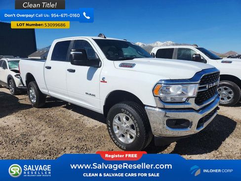 Used 2023 RAM 2500 Big Horn w/ Cold Weather Group AWD/4WD image 5