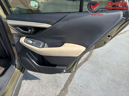Used 2022 Subaru Outback Limited AWD/4WD image 21